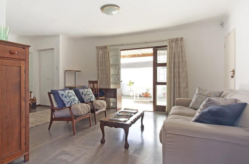 2 Bedroom Property for Sale in Fish Hoek Western Cape
